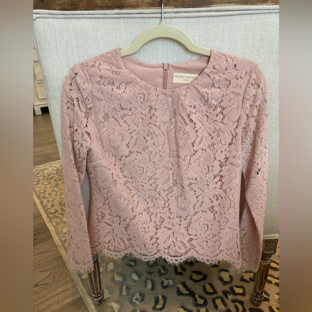 Rachel Parcell pink lace top. Size small.
